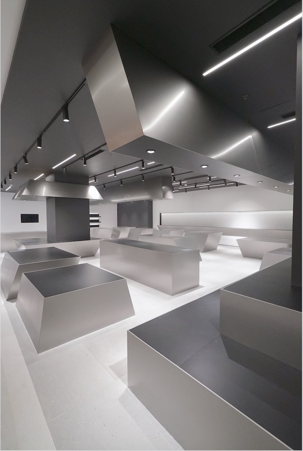 COLIPU Showroom