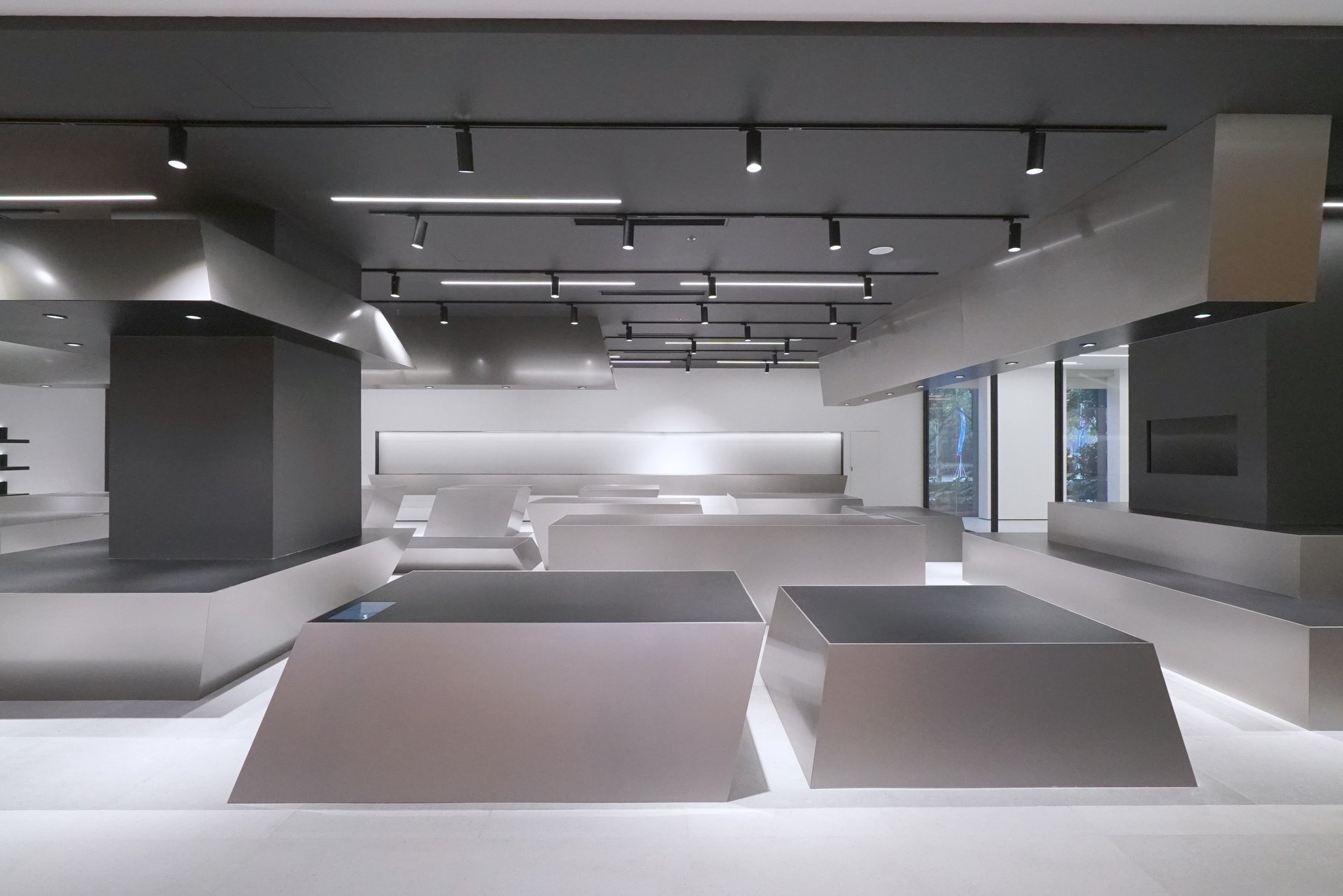 COLIPU Showroom